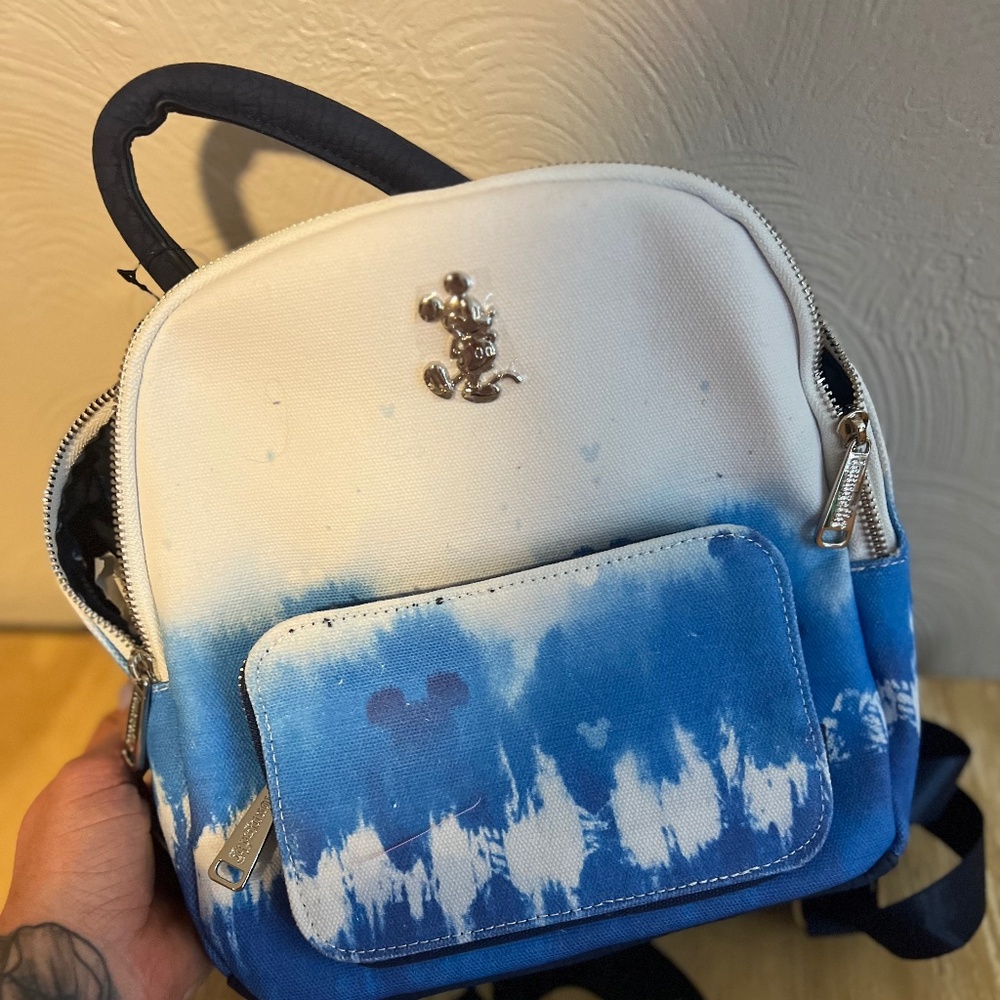Disney loungefly dip dye canvas Mickey Mouse